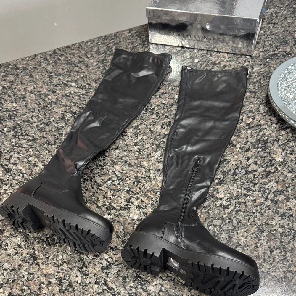 Azalea Wang Black Over the Knee Boots sock boots NWT 7
